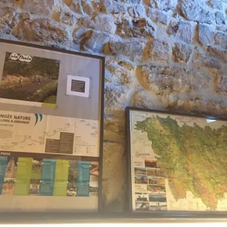 Andre Et Viviane Chatelard - D'hotes Gasthuis