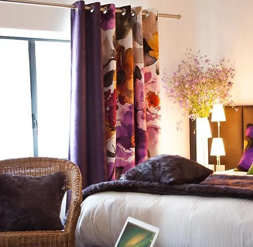 Andre Et Viviane Chatelard - D'hotes