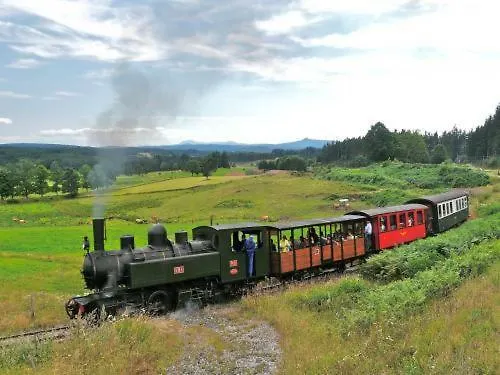 Andre Et Viviane Chatelard - D'hotes 3* Saint-Bonnet-le-Froid